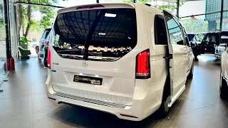 MercedesBenz V250 VIP6 Seats VClass MPV StarsRoof [upl. by Dickson]