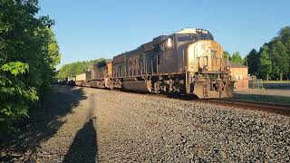 CSXT 4533 leads I16729 east on the Philadelphia Sub [upl. by Ai376]