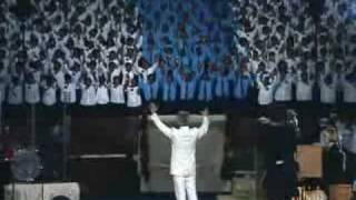 Benny Hinn  Fire Falling on Choir and entire Crowd [upl. by Lederer862]