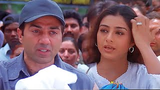 Tabu के दुपट्टे से Sunny Deol का हुआ Accident  Jaal  The Trap  Amrish Puri Bollywood Movie Scene [upl. by Robbins]