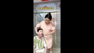 母子俩的欢乐时光 母子俩的日常生活 [upl. by Ayekram]