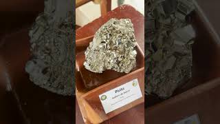 PIRITAMINERALSULFUROMATERIALES INORGÁNICOS 🩶🤎PIRITA SULFUROS MINERAL MINERIA PERÚ ANTAMINA [upl. by Lubeck]