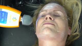 Cryo Facial Frotox [upl. by Nylatsirk]