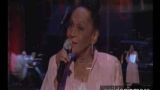 Omara Portuondo quotDos Gardeniasquot y quot Besame muchoquot en Montreal Canada [upl. by Glavin]