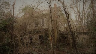 ABANDONED PLANTATION HOUSE Found In Georgia 190 Years Old [upl. by Esbenshade672]