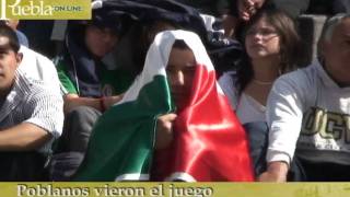 México vs Uruguay 0  1 Sudáfrica 2010 poblanos en el zócalo [upl. by Imhsar375]