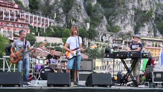 Ezio Zaccagnini con i Tree Gees check sound Italy boogie child [upl. by Waddell304]