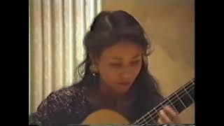 内田利香 ギター 朱色の塔～アルベニス Rika Uchida solo guitar Torre Bermeja～IAlbéniz [upl. by Zilevi982]