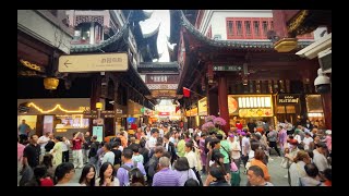 Yuyuan Garden Walkthrough ☔️ Shanghai in 4K 🎥 [upl. by Kaja]