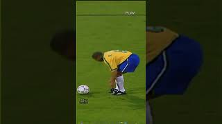 Heres Roberto Carlos secret during free kicks ⚡ [upl. by Oneladgam]