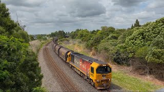 DL 9452 with Train GC2 passing Taupiri North Island Main Trunk [upl. by Aira]