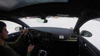 Como conducir un coche automático por la nieve  Golf R 310CV  DSG Volkswagen Driving Experience [upl. by Atirma]