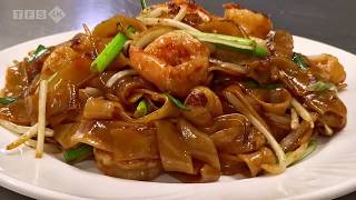 Stir Fry Flat Rice Noodles 炒河粉 [upl. by Jose]