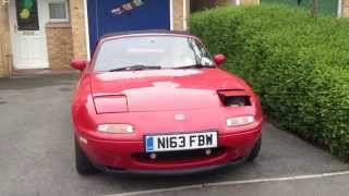 Mazda MX5 NA Mk1 Winking Headlights Hack [upl. by Ettennahs]