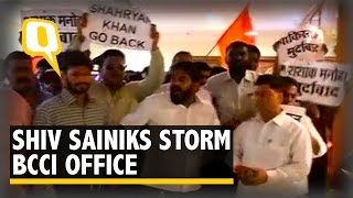 Shiv Sainiks Storm BCCI Office in Mumbai Chant AntiPak Slogans [upl. by Nos]