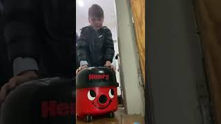 Henry hoover unboxing got scammed [upl. by Meeka]