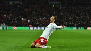 Manolo Gabbiadini vs Manchester United Wembley 260217 HD [upl. by Newra]