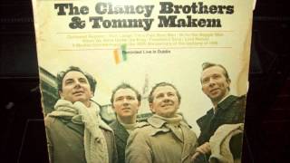 Outlawed Raparee  The Clancy Brothers amp Tommy Makem [upl. by Rayshell619]