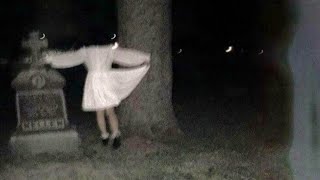 Videos de Fantasmas captados en Cementerios 14 [upl. by Tatiania569]