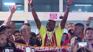 Galatasaray sign Napolis Nigerian striker Victor Osimhen [upl. by Camus]