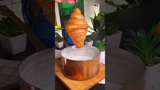 HACK CROISSANT FACILE  recette patisserie croissant snack gateau dessert [upl. by Rick744]