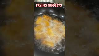 frying nuggets fyp highlights shorts youtubeshorts youtube ytshorts shortvideo short food [upl. by Sert969]