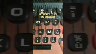 NAKED TYPEWRITER  OLIVETTI LETTERA 32 DL 27 [upl. by Anirda12]