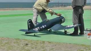 TOP FLITE Giant F4U Corsair with SAITO FA325R5D [upl. by Ayoted]