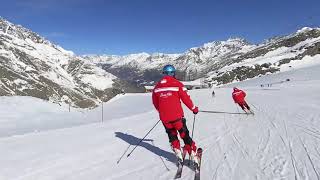 76 km non stop carving in Saas Fee in 8min 30 [upl. by Kirch]