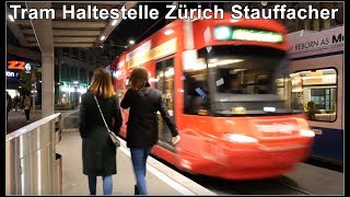 Abends an der Tramhaltestelle Zürich Stauffacher Stadt Zürich Schweiz 2018 [upl. by Etnahs116]