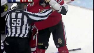 Steve Downie vs Matt Carkner Oct 15 2009 [upl. by Odlopoel778]