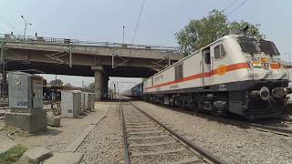 18478 Haridwar  Puri Kalinga Utkal Express passing slowly through Faridabad New Town [upl. by Rhynd]