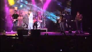 Amar Gile Jasarspahic  Mozda smo i mi  LIVE  Pobjednicki koncert Kakanj 2013 [upl. by Hnahk]