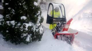 Ariens Deluxe 30quot Snow Blower 1st time use Blizzard 2014 [upl. by Steinman]