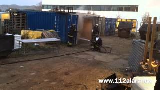 Brand i Container ved DGI huset i Vejle 30102014 Kl 0653 [upl. by Faxun]