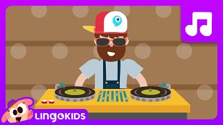 OLD MACDONALD HAD A FARM 🚜🐮 Nursery Rhymes amp Kids Songs  Lingokids [upl. by Adlemi]