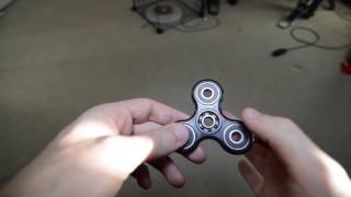 How to use a Fidget Spinner [upl. by Mansoor]