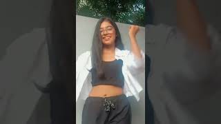 Saree ke fall sa dance cover ll dance dancecoverchallenge dancecover [upl. by Moht]