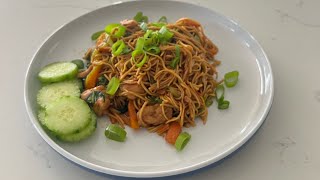 Chicken chow mein Fiji style  Fiji Chinese recipe  chicken fried noodles [upl. by Onailime]