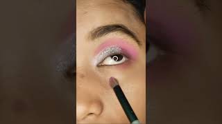 Pink shimmery eyeshadow look 🌸🩷eyemakeupeyeshadowshortsvideo [upl. by Eninaej]