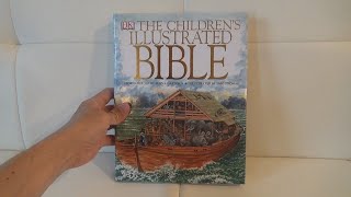 THE CHILDRENS ILLUSTRATED BIBLE DK BOOK CLOSE UP INSIDE LOOK AND REVIEW [upl. by Devitt]