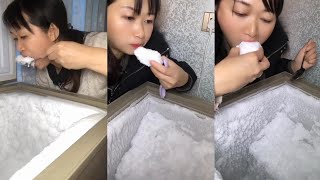 ice bites HUMIDIFIER FREEZER FROST ICE EATING❄ [upl. by Thorlay905]