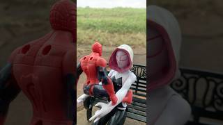 SpiderManGwen Spider amp Spidey  Marvel Toys [upl. by Lundberg]