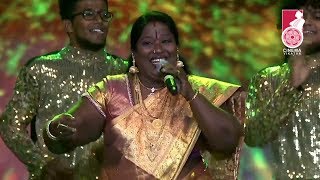 Tamil Folk Song by Chinnaponnu  Vikatan Nambikkai Awards [upl. by Utas]