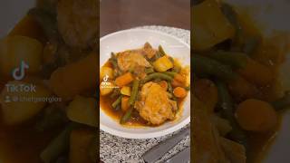 String beans with potatoes carrots chicken and feta cheese😋 shorts [upl. by Etselec]