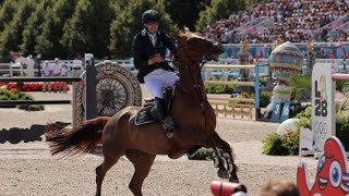 Henrik von Eckermann fällt vom Pferd Olympia 2024 Christian Kukuk ist Olympiasieger [upl. by Lemor337]