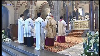 Holy Mass in the Ambrosian Rite on the Feast of St Ambrose from Milan Italy 7 December 2018 [upl. by Eseer]