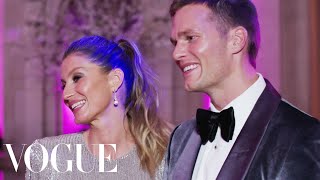 Tom Brady amp Gisele Bündchen on Her quotBootyliciousquot Dress  Met Gala 2017 [upl. by Yebloc]