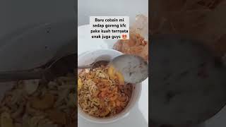 Mi sedap goreng kfc pake kuah mantaffff miesedapkoreanspicychicken [upl. by Maurey]