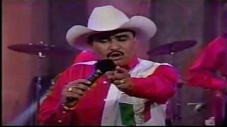 Chuy Mostrenco con  Conjunto Primavera [upl. by Oringa]